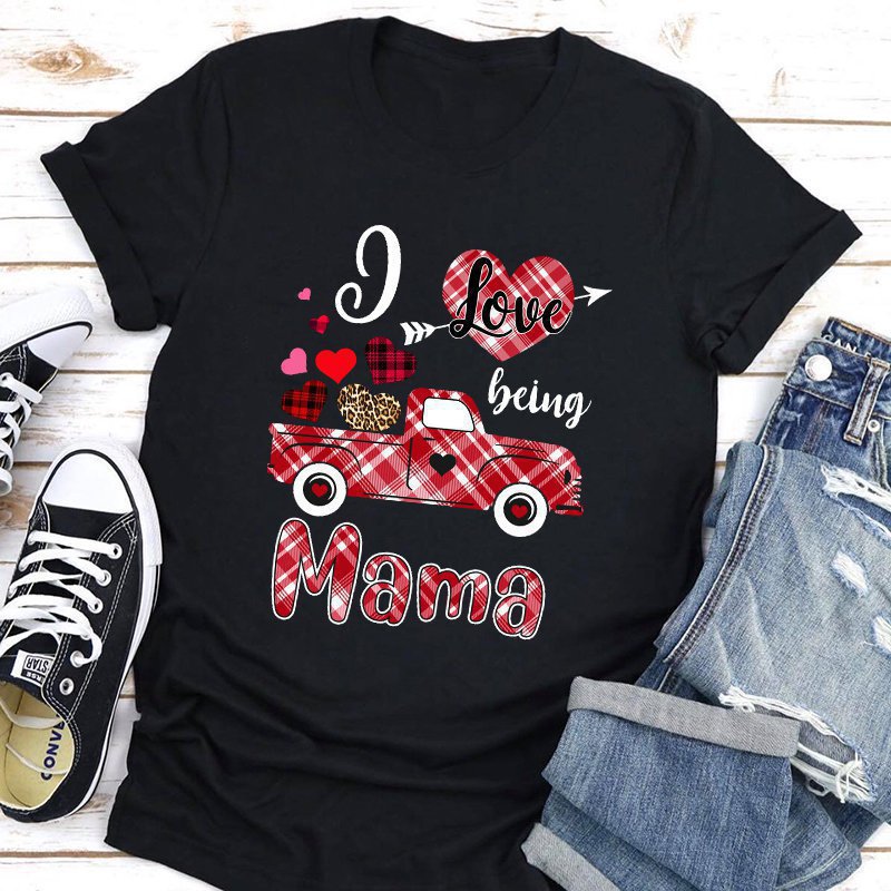 New Mama Needs Coffee Short Sleeve T-shirt